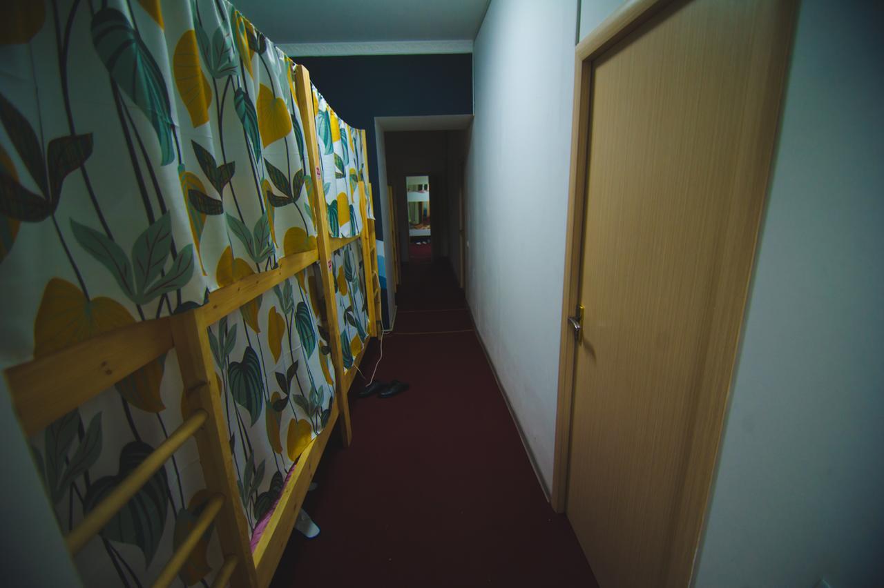 Asia Hostel Алмати Екстер'єр фото